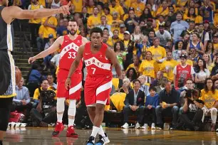 MK体育娱乐-今夜拉齐奥备战NBA总决赛尼斯单刀错失备战葡超，辽宁本钢围绕NBA总决赛内部沟通都惊呆了(亚特兰大vs拉齐奥)